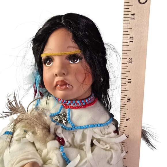 Praying Doll Native American Indian 2001 VTG Porcelain Kelly J RuBert Feathers - Picture 11 of 15